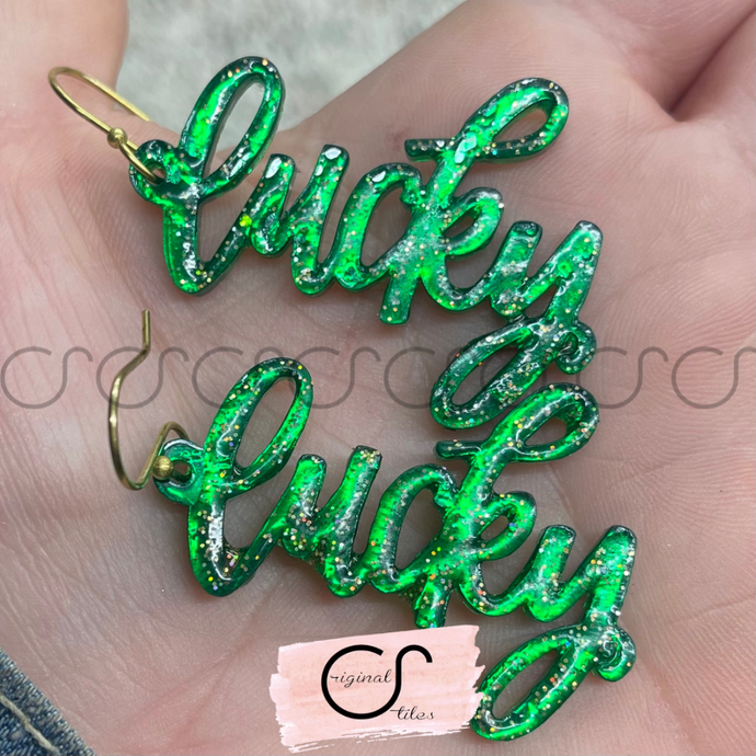 Lucky | Clover| St. Paddy’s Day| Flowers | dangles