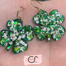 Load image into Gallery viewer, Clover| St. Paddy’s Day| Flowers | studs
